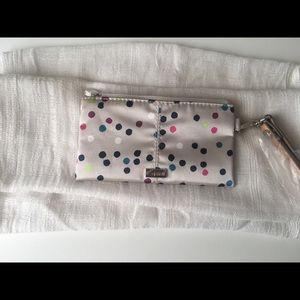NWOT Thirty One Jewell polka dot wallet/wristlet